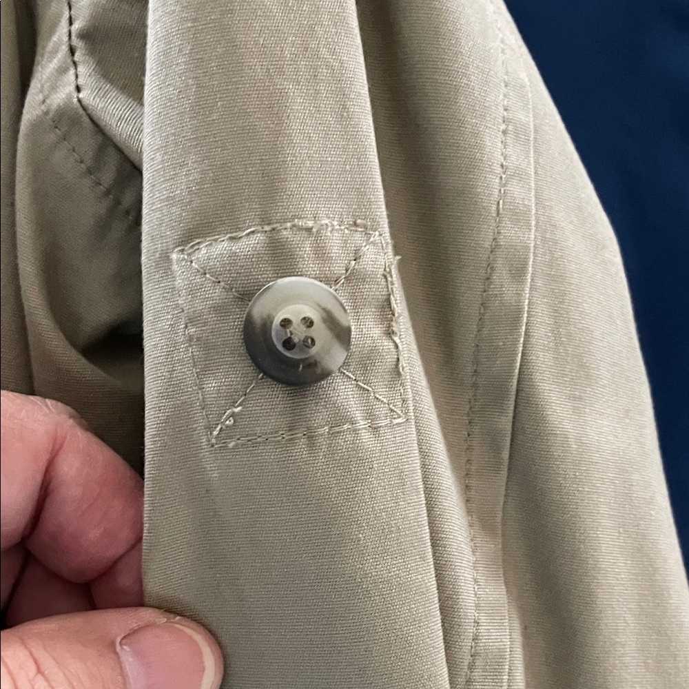 TravelSmith Women's Tan Utility Jacket - Picture 6 of 8